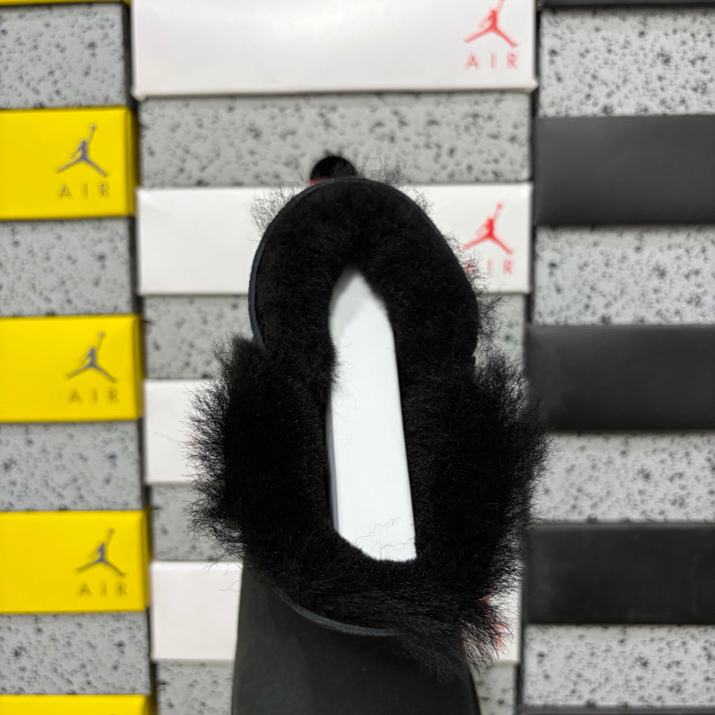 UGG Button-Detail Short Boots in Black with Plush Lining