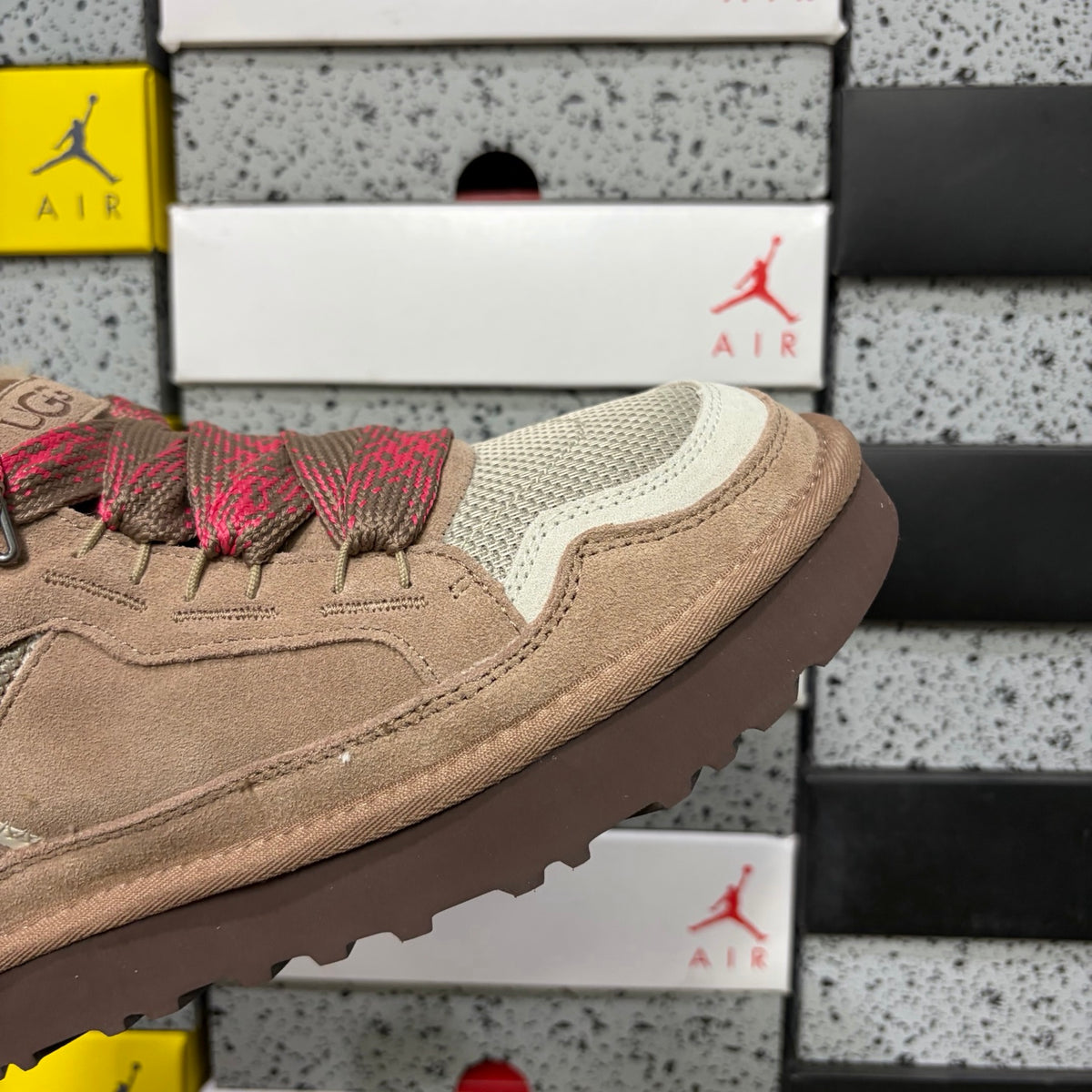 UGG Light Brown Low-Cut Lace-Up Shoes with Chunky Sole