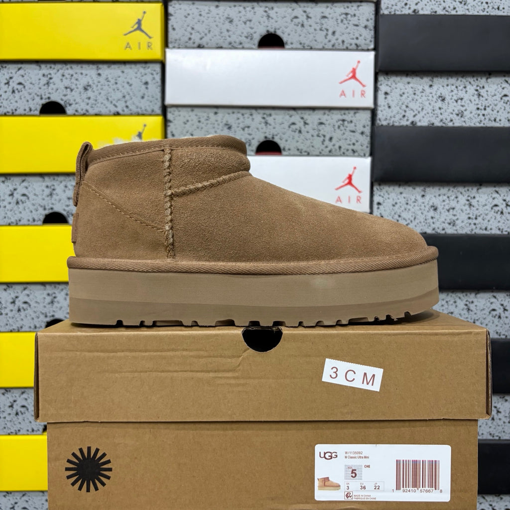 UGG Ultra Mini Platform Boots in Chestnut