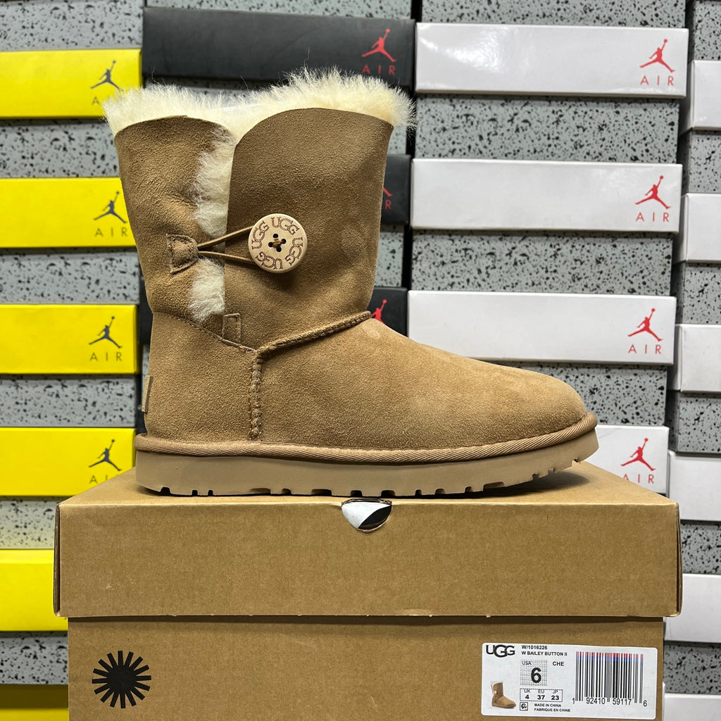 UGG Button-Detail Short Boots in Chestnut with Plush Lining