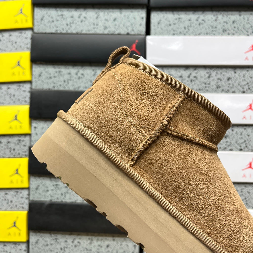 UGG Ultra Mini Platform Boots in Chestnut with 3 cm Sole