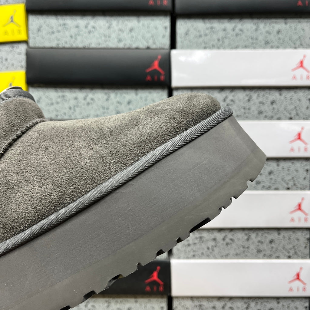 UGG Ultra Mini Platform Boots in Gray with 5 cm Sole
