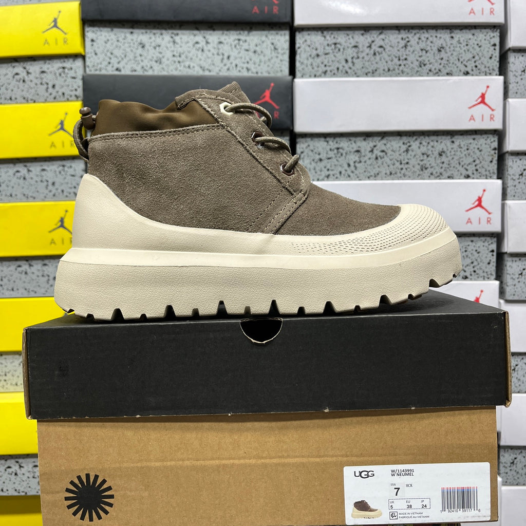 UGG Lace-Up Ankle Boots in Hickory Brown with Cream Chunky Sole