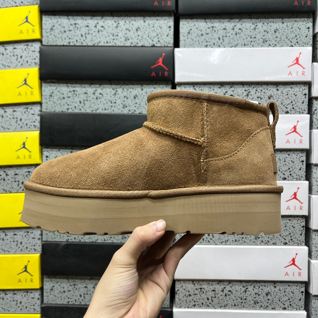 UGG Ultra Mini Platform Boots in Chestnut with 3 cm Sole