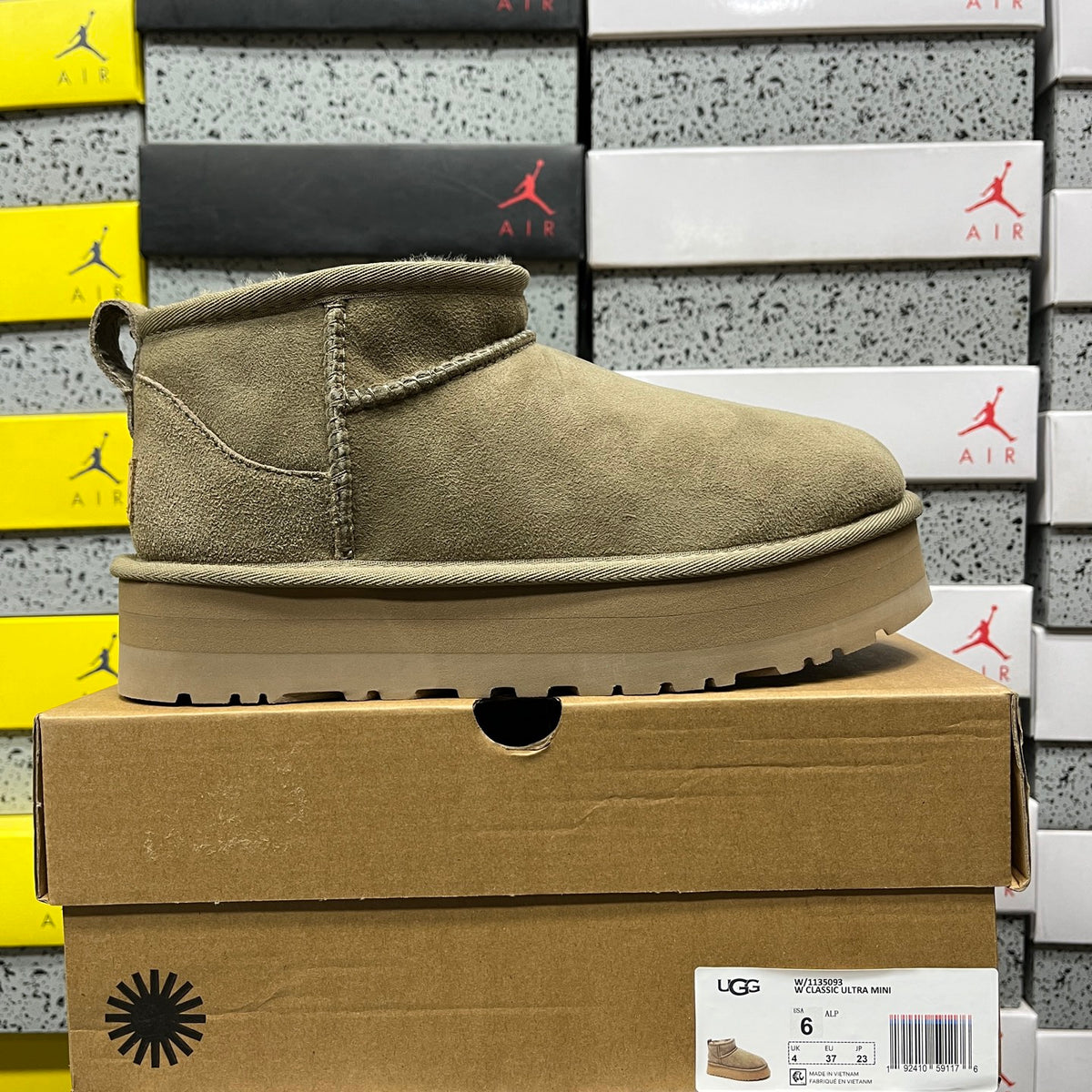 UGG Ultra Mini Platform Boots in Antelope Brown with 3 cm Sole