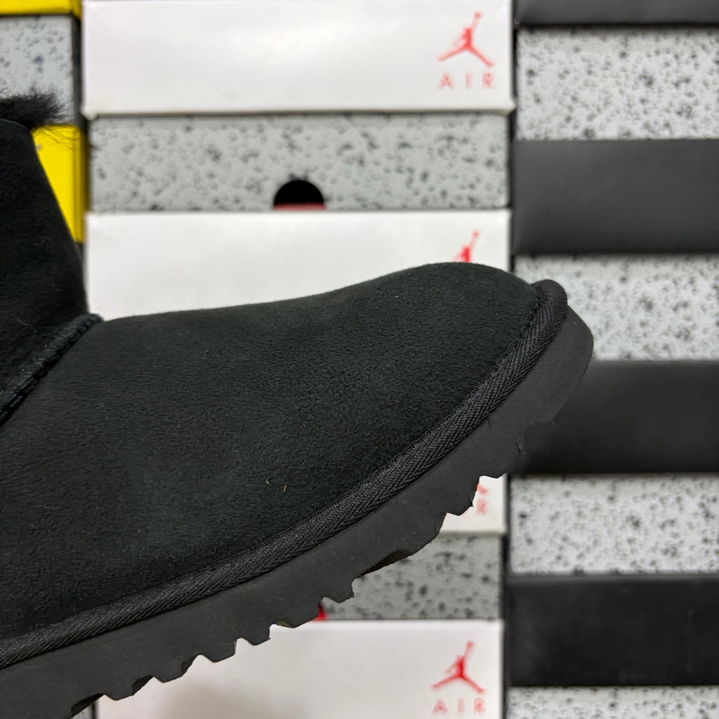UGG Button-Detail Short Boots in Black with Plush Lining