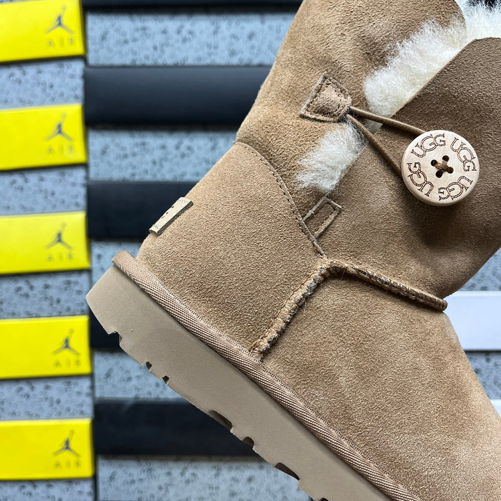 UGG Button-Detail Short Boots in Chestnut with Plush Lining