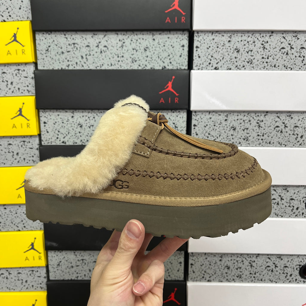 UGG Platform Slippers in Walnut with Cream Plush Collar