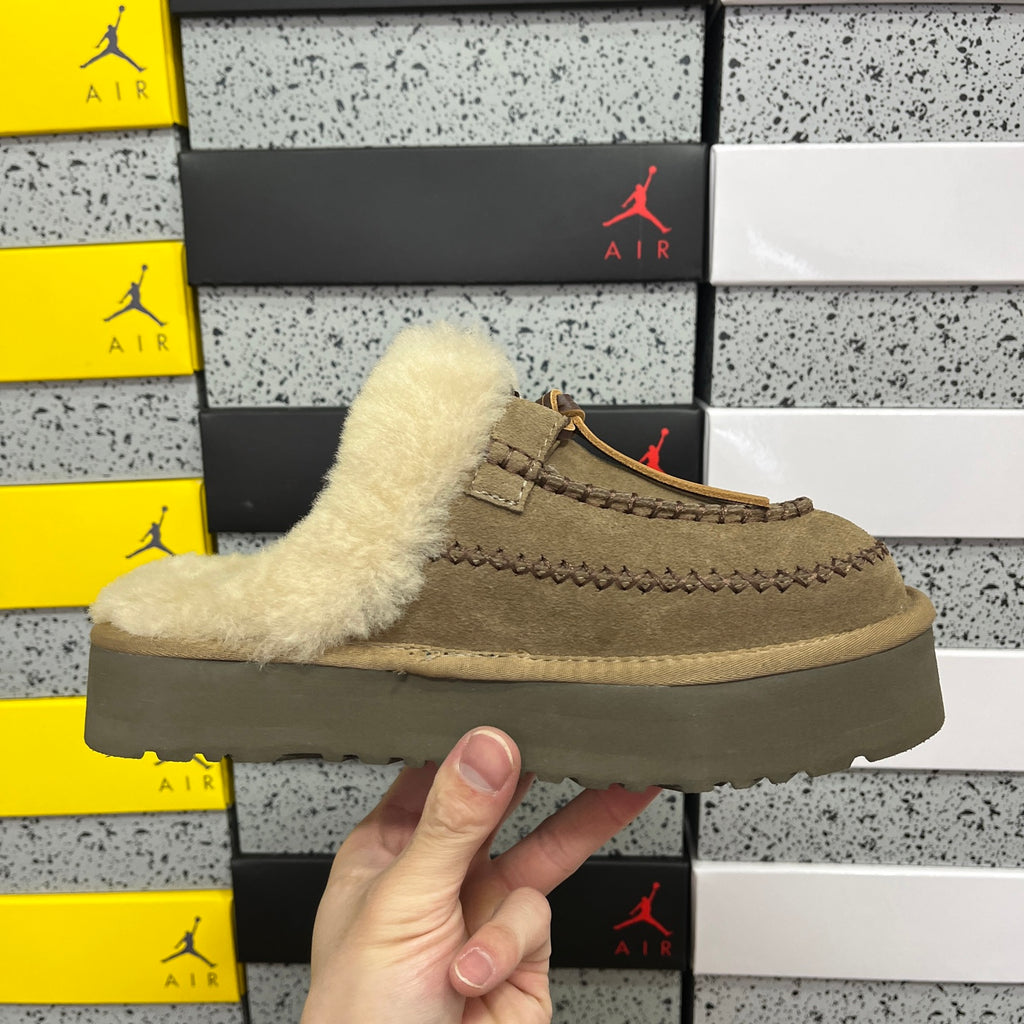 UGG Platform Slippers in Walnut with Cream Plush Collar