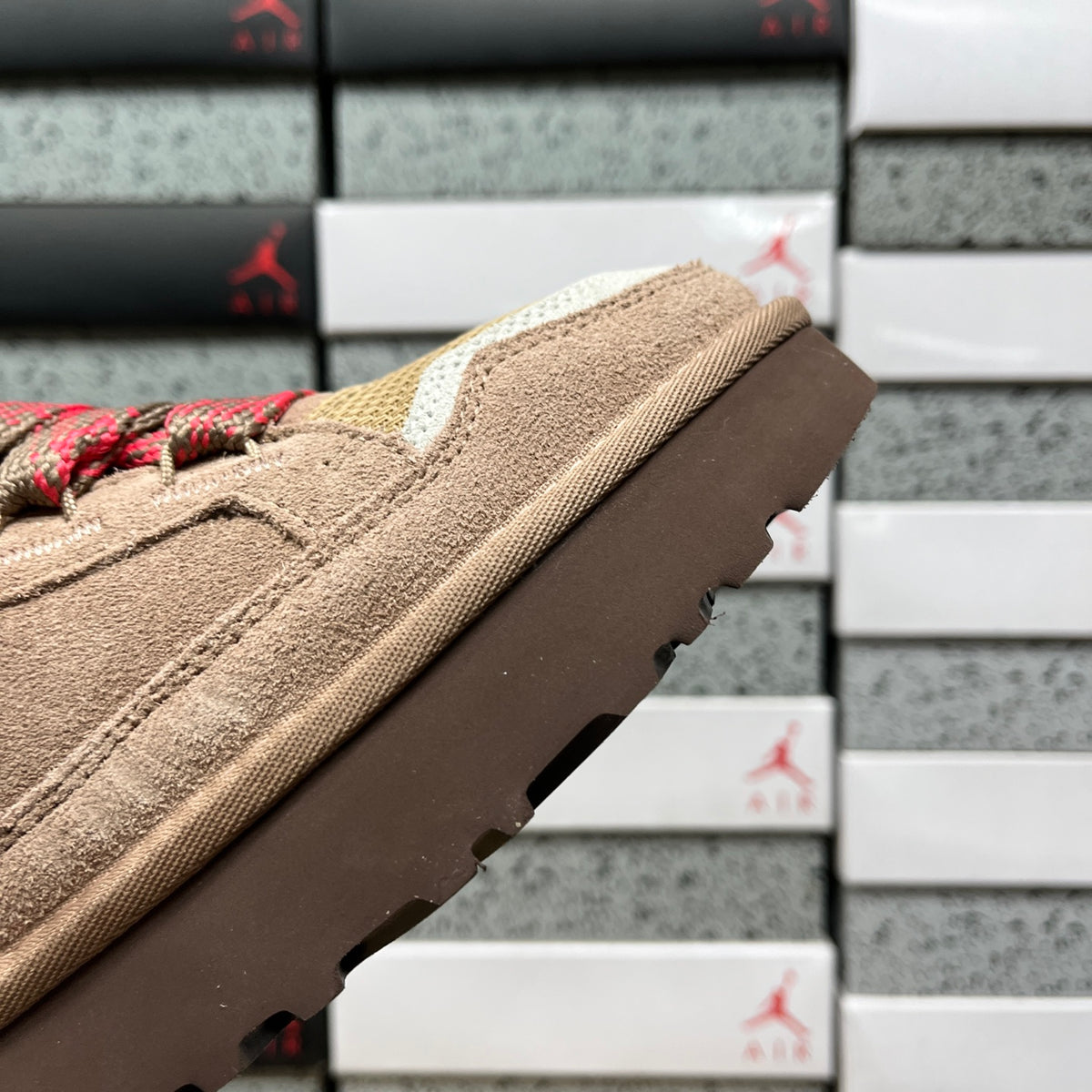 UGG Lowmel Lace-Up Shoes in Brown and Pink