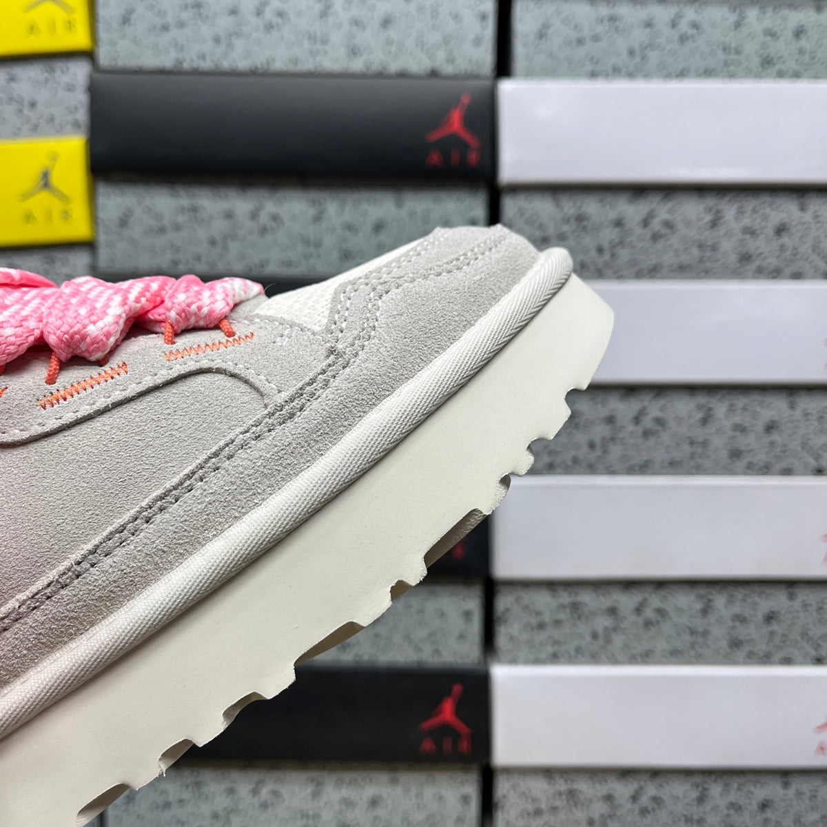 UGG Lowmel Lace-Up Shoes in White and Pink