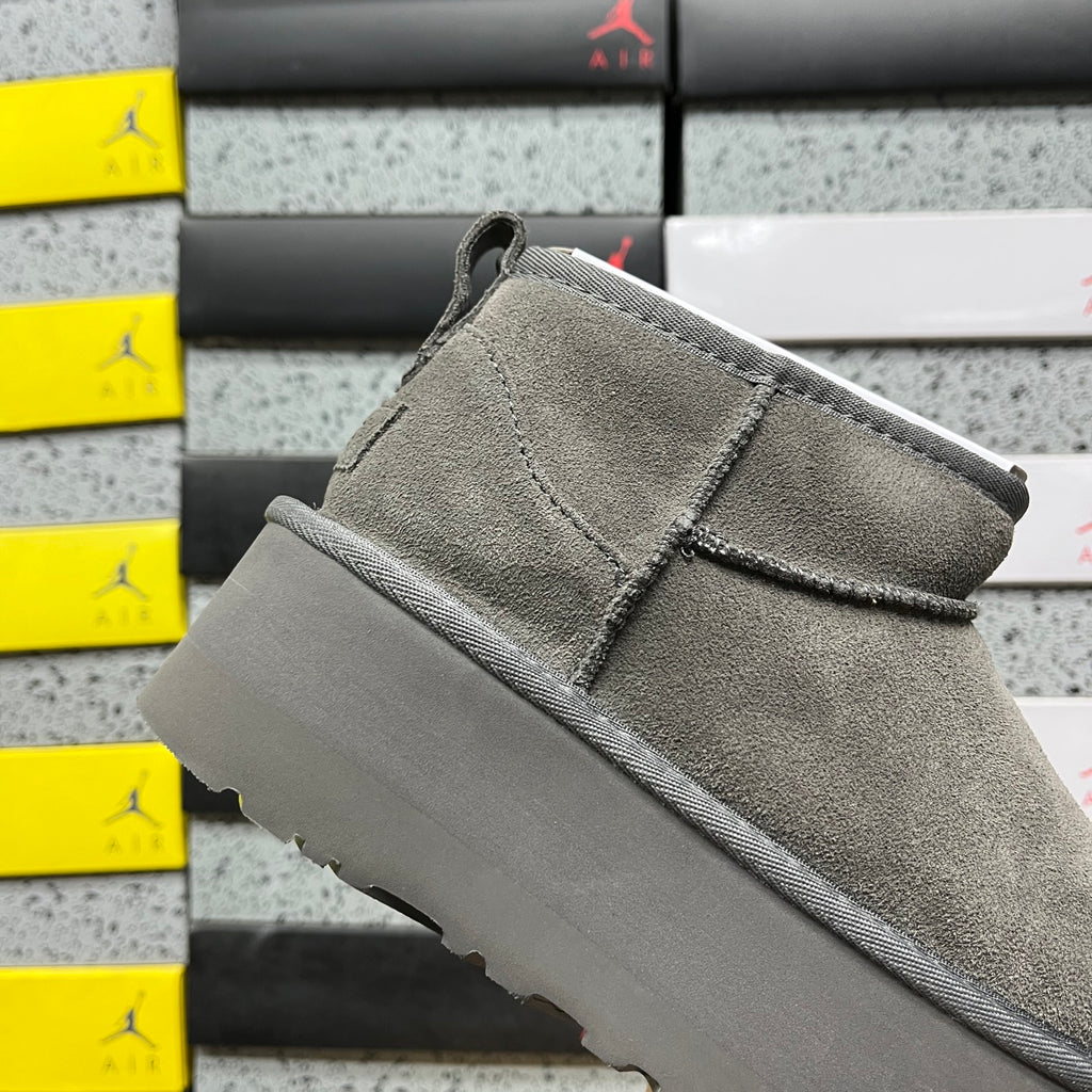 UGG Ultra Mini Platform Boots in Gray with 5 cm Sole