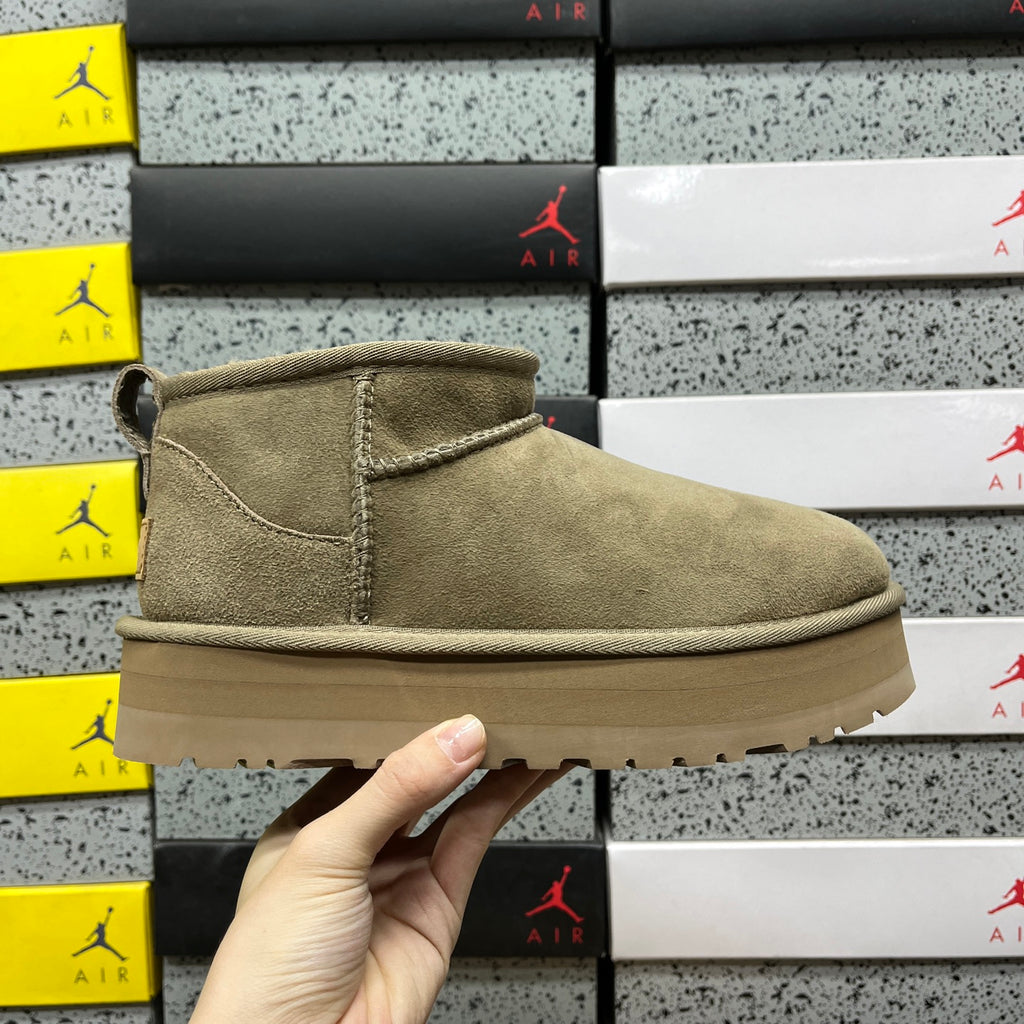 UGG Ultra Mini Platform Boots in Antelope Brown with 3 cm Sole