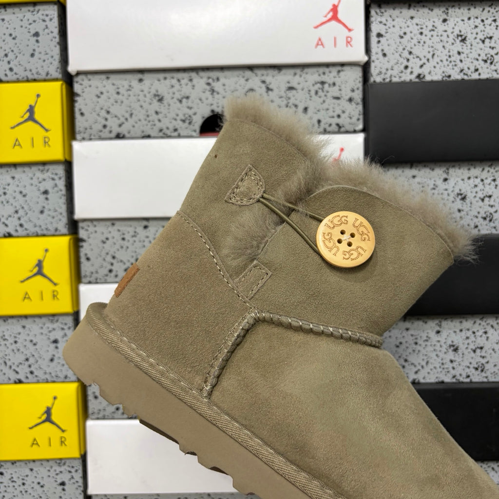 UGG Button-Detail Short Boots in Antelope Brown with Plush Lining
