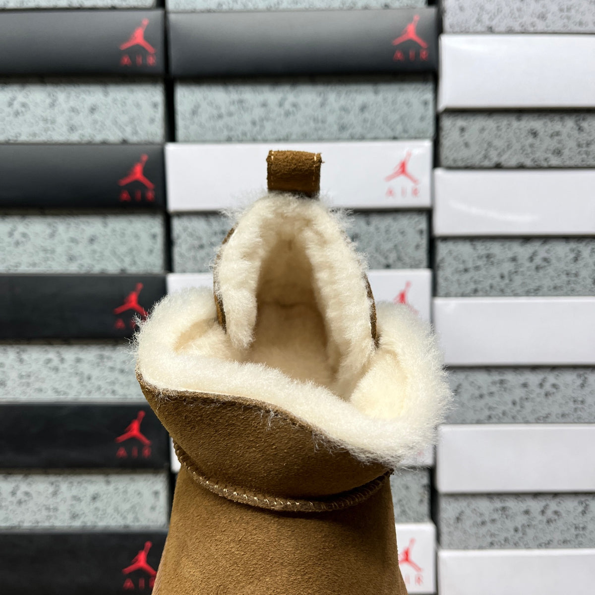UGG Chestnut Ankle Boots with 5 cm Platform