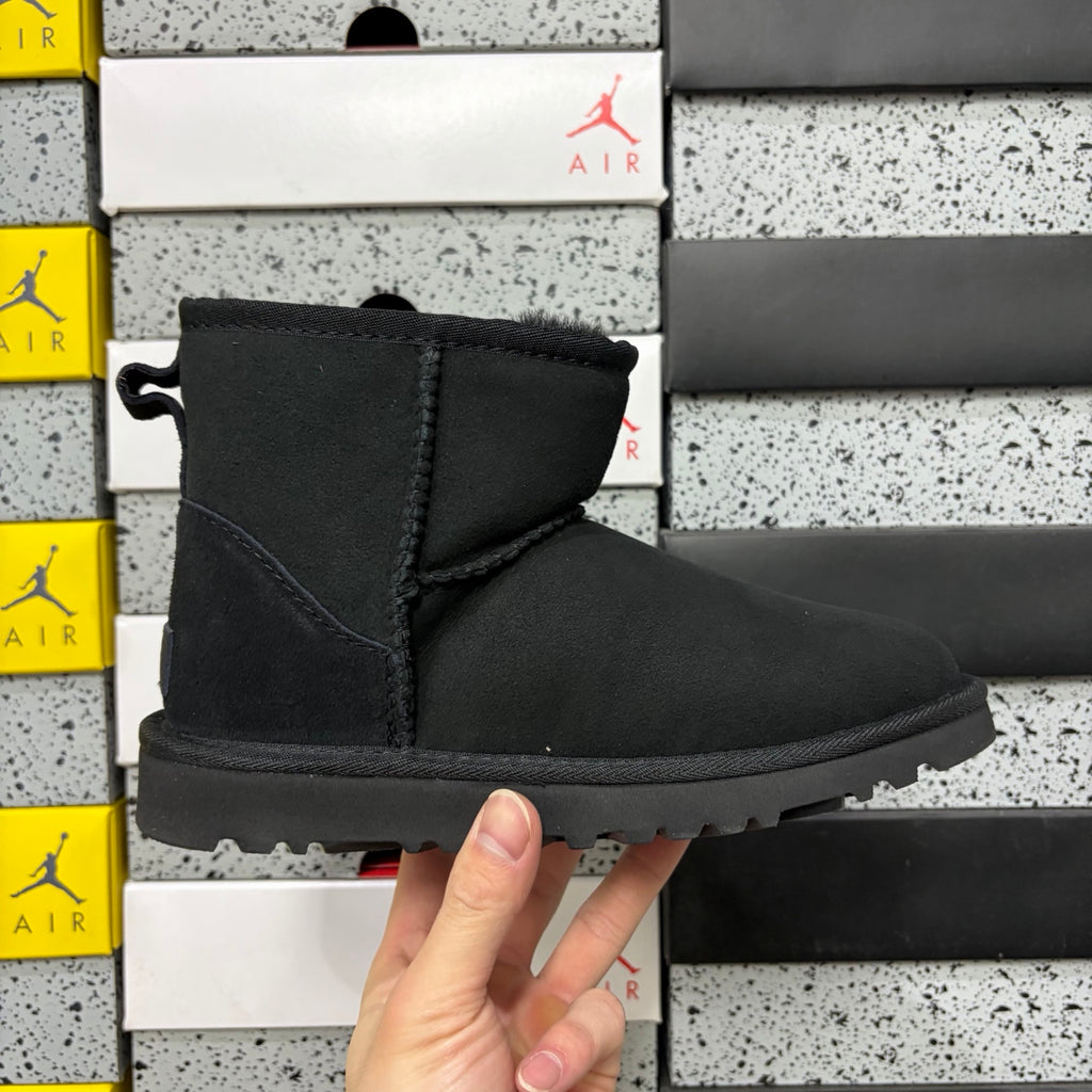 UGG Classic Mini Pull-On Boots in Black