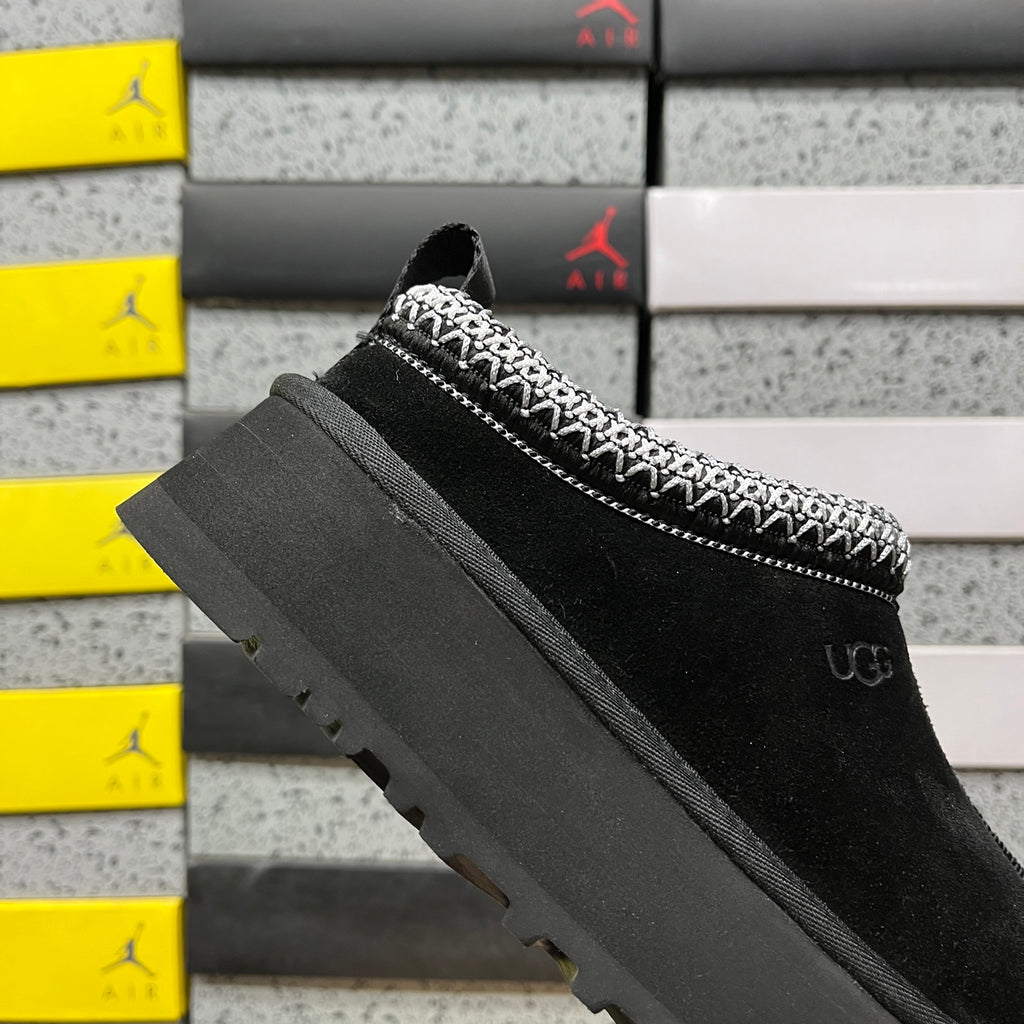 UGG Platform Slip-On Shoes in Black with Contrast Stitched Trim