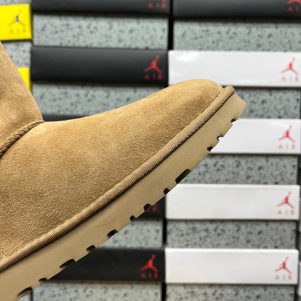 UGG Button-Detail Short Boots in Chestnut with Plush Lining