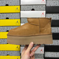 UGG Ultra Mini 5 cm Platform Boots in Chestnut