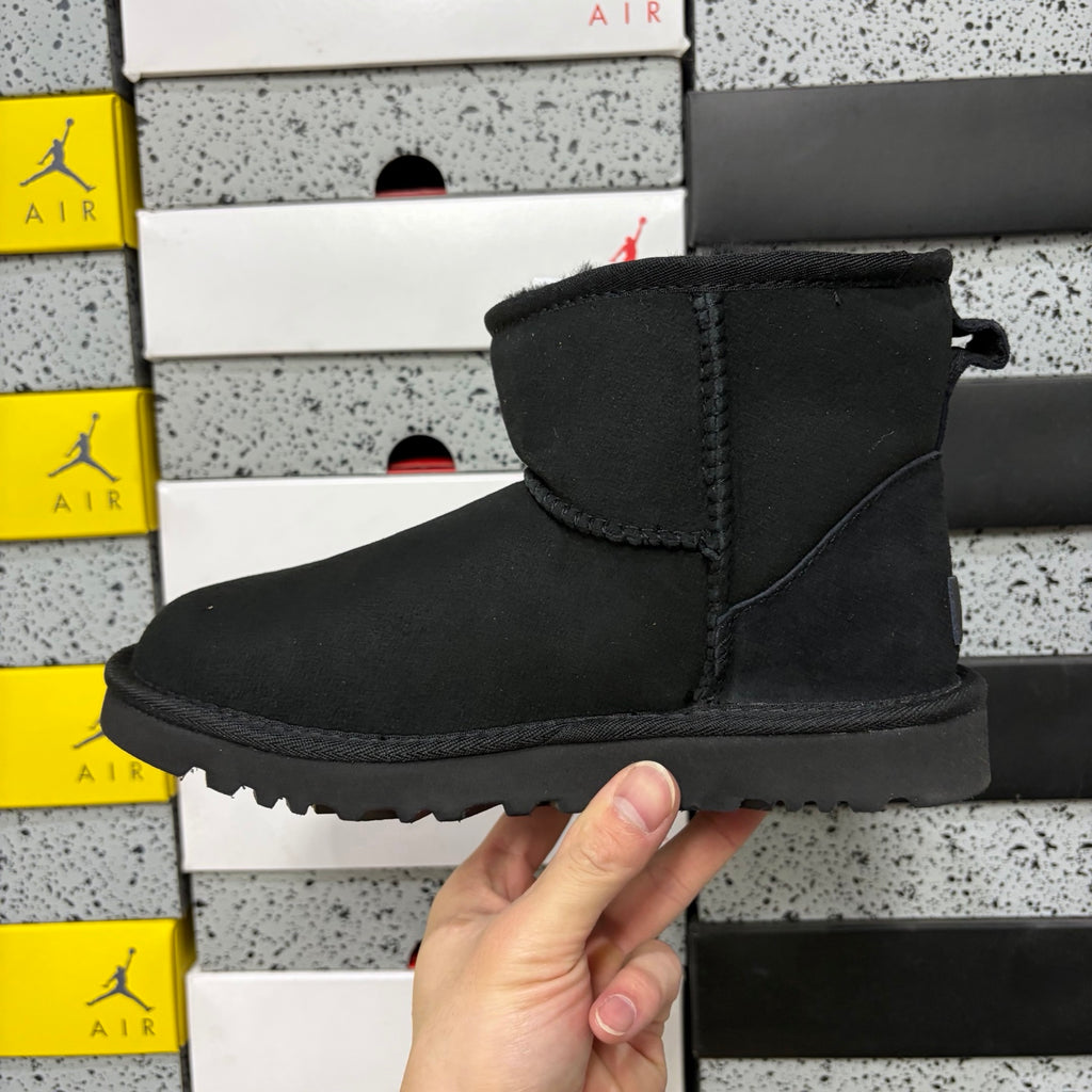 UGG Classic Mini Pull-On Boots in Black