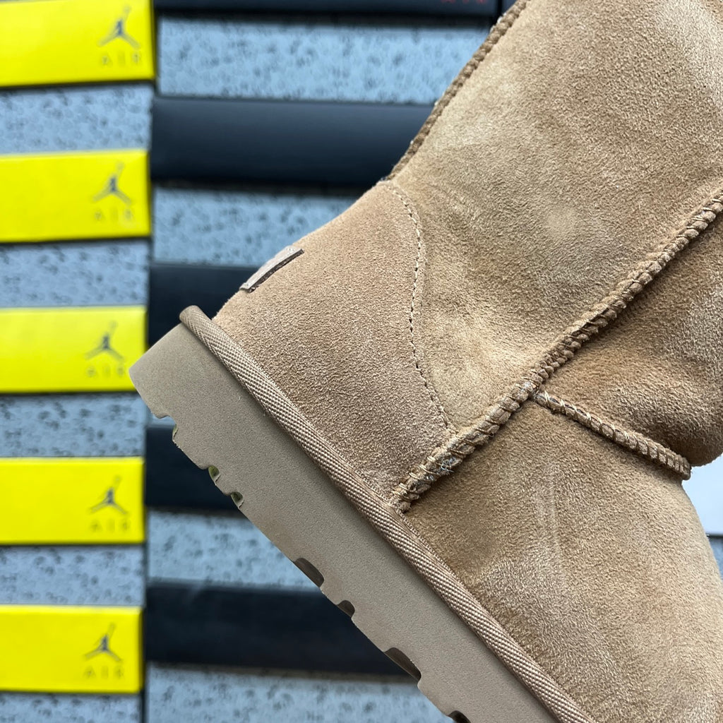 UGG Classic Short Boots in Chestnut with Plush Lining
